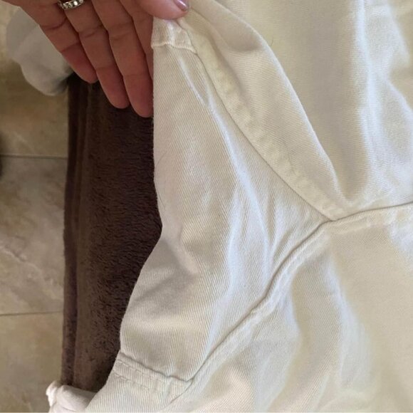 Kids unisex Size 2 karate uniform. White. Minor Stains. Good condition. - Picture 5 of 8